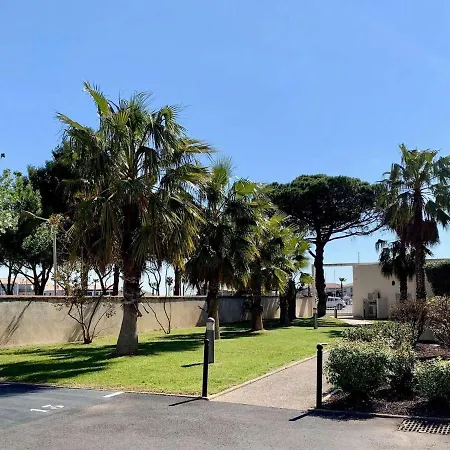 Apartment 2 Climatise Avec Parking, Et Port A Pied - Fr-1-604-20 *
